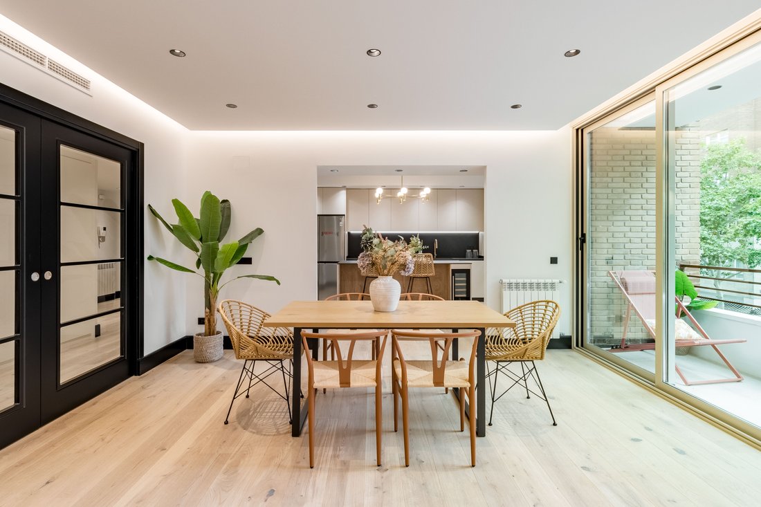 Apartment in Tetuan, Madrid, Spain 5 - 18359322