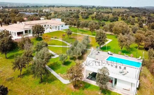 Finca a Cáceres, Estremadura, Spagna 1