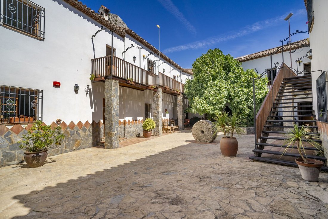Finca in Ronda, Andalusia, Spain 2 - 18357807
