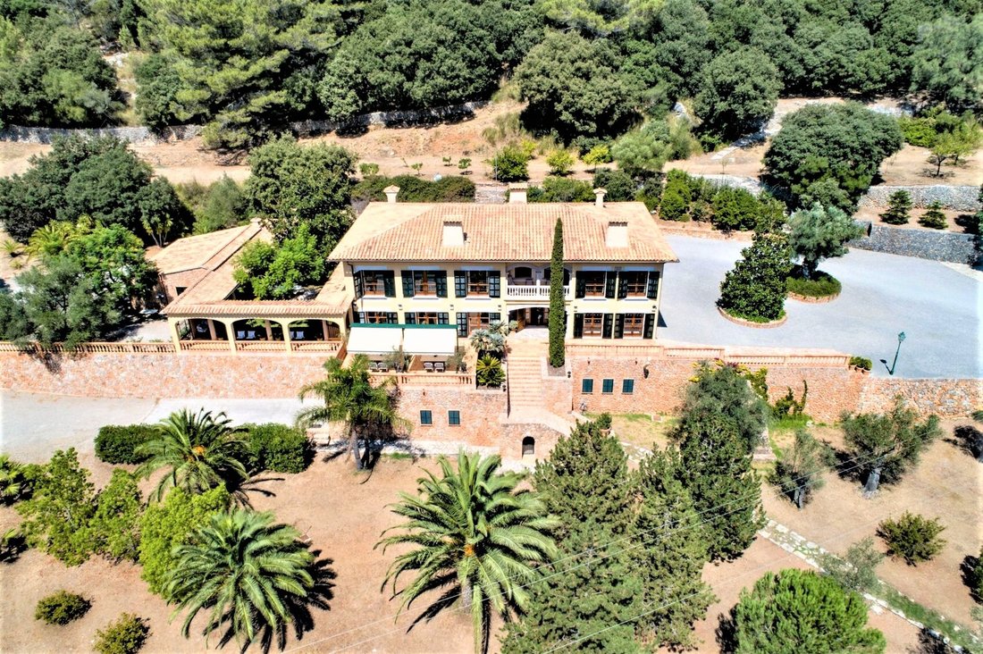 Finca in Bunyola, Balearic Islands, Spain 1 - 18357356