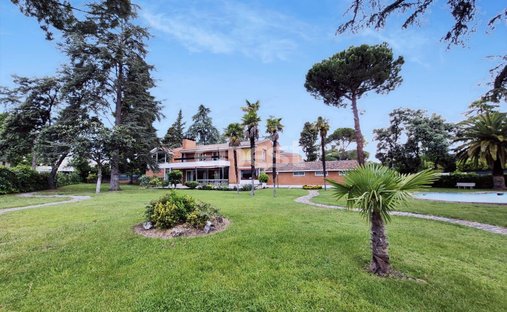 House in Moncloa-Aravaca, Madrid, Spain 1