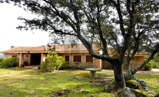 Finca à Valdemorillo, Communauté de Madrid, Espagne 1