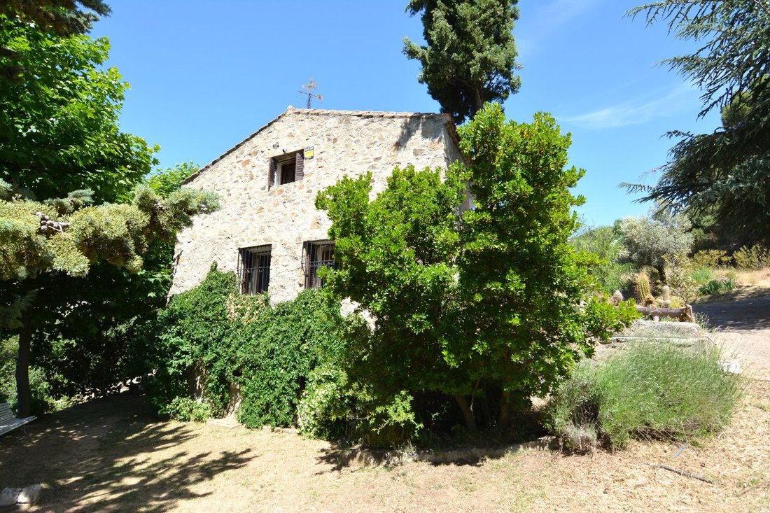 Finca in Navarredonda y San Mames, Comunidad de Madrid, Spain 4 - 18358365