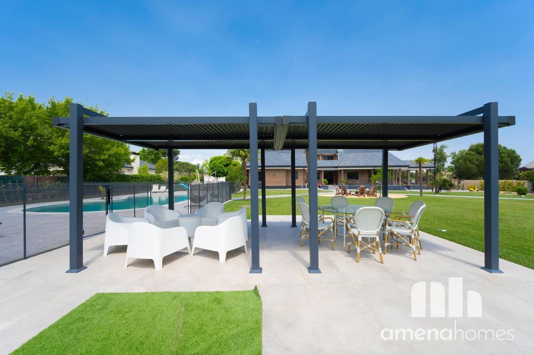 Chalet in Ciudalcampo, San Sebastián de los Reyes, Comunidad de Madrid 3 - 18357588