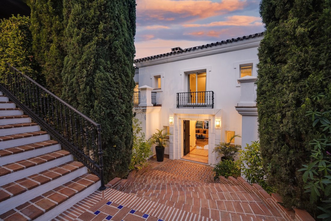 Villa in La Quinta, Benahavis, Andalusia 3 - 18358056
