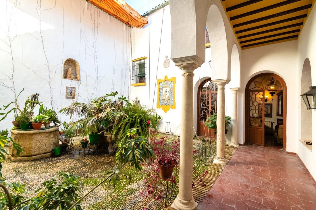 House in Aguilar de la Frontera, Andalusia, Spain 4 - 18359360