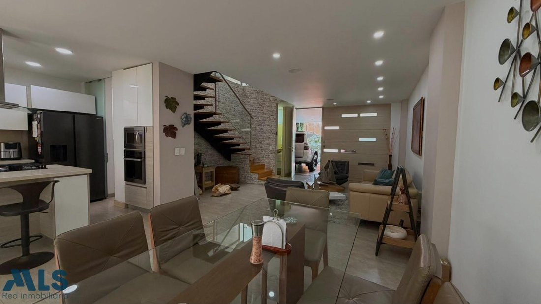 House in Envigado, Antioquia, Colombia 2 - 18359372