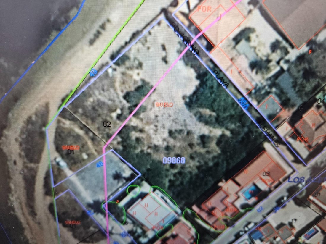 Land in Spain 4 - 18358251