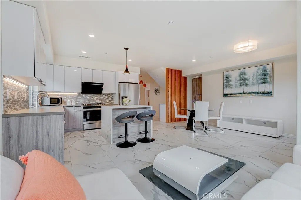 Townhouse in Altadena, California, United States 5 - 18357008