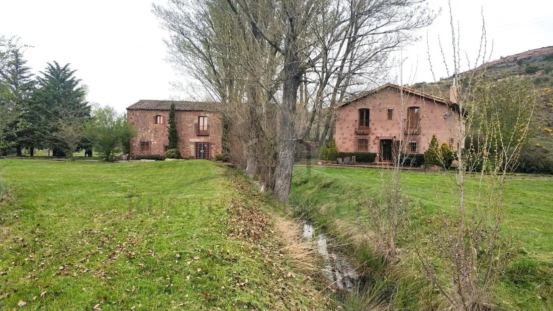 Finca in Miedes de Atienza, Castile-La Mancha, Spain 1 - 18357629