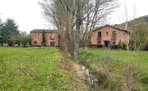 Finca à Miedes de Atienza, Castille-La Manche, Espagne 1