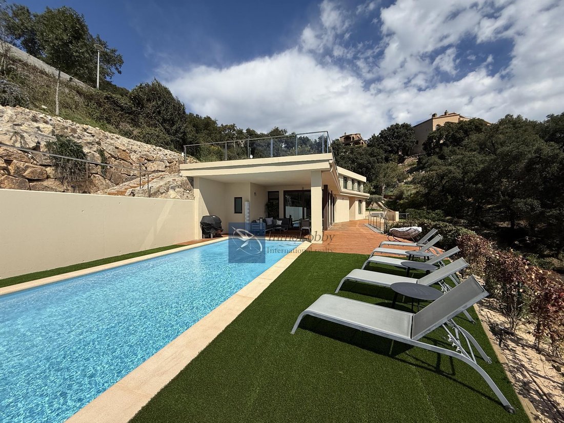 Villa in Platja d'Aro, Catalonia, Spain 2 - 18351524