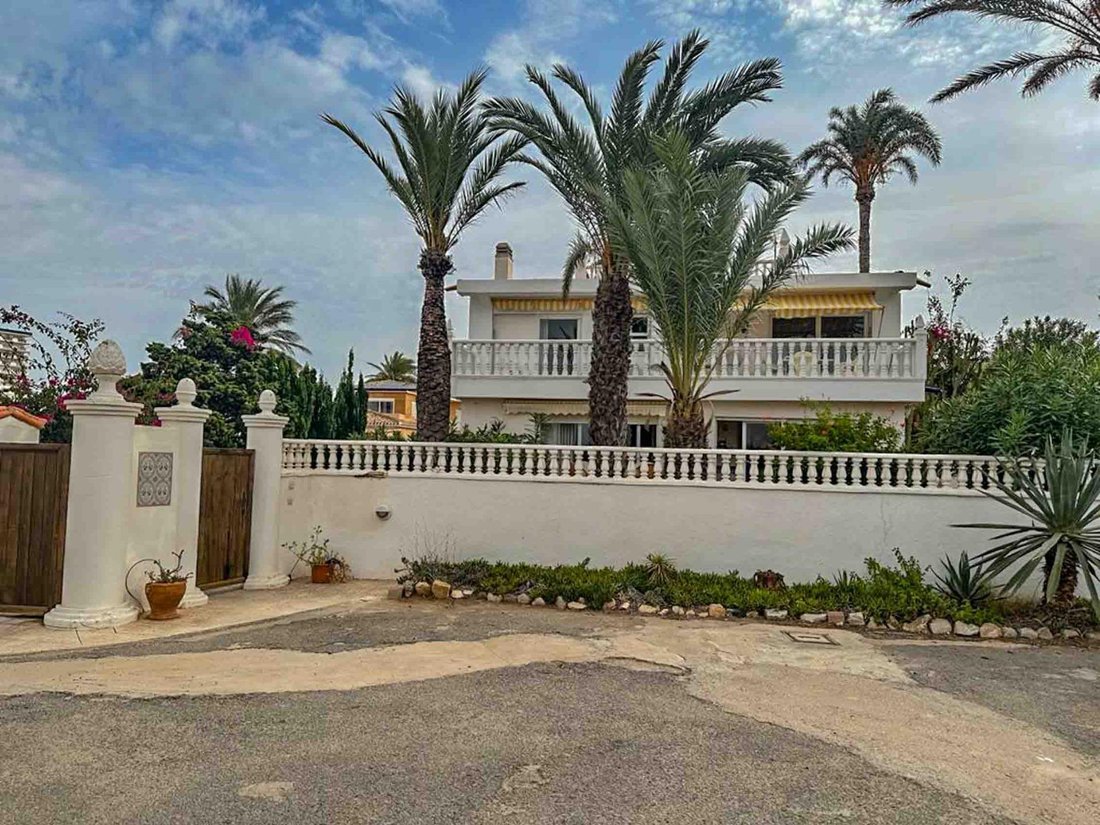 Villa in Spain 1 - 18357066