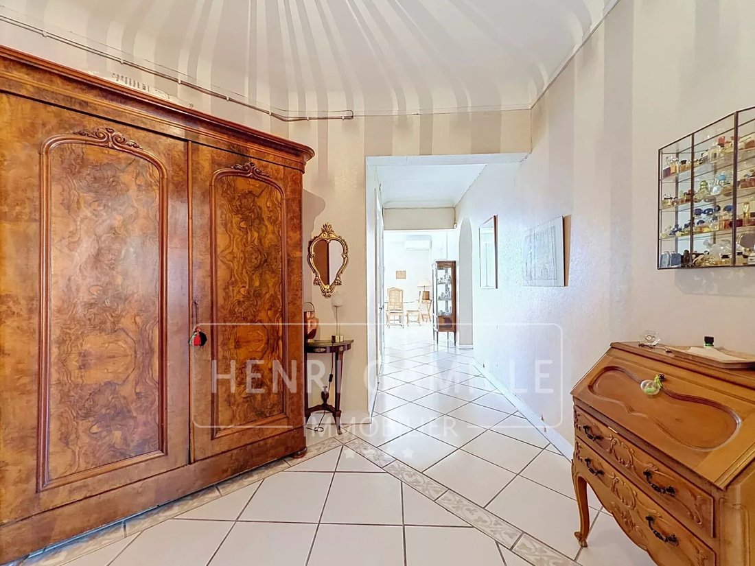 Apartment in La Source, Cannes, France 5 - 18359539
