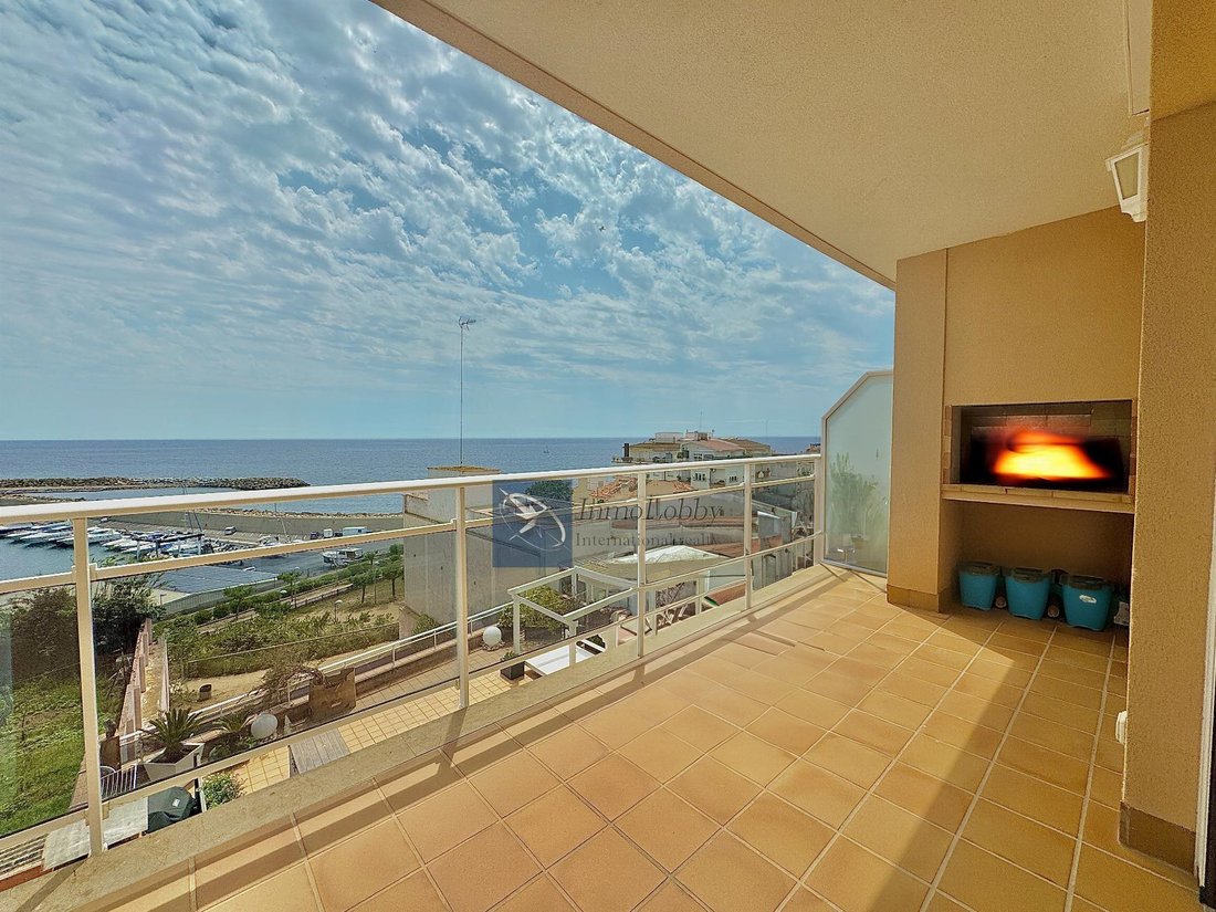 Penthouse in Palamos, Catalonia, Spain 4 - 18351824