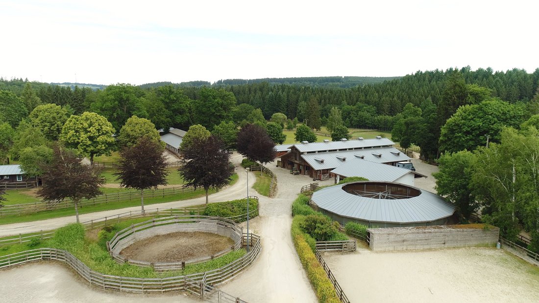 Farm Ranch in Amel, Wallonia, Belgium 2 - 18356934