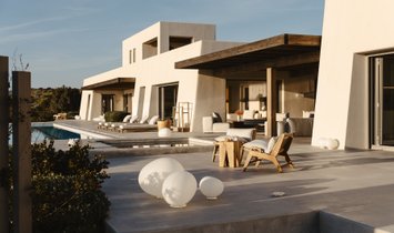 Villa in Naxos, Aegean, Greece 1