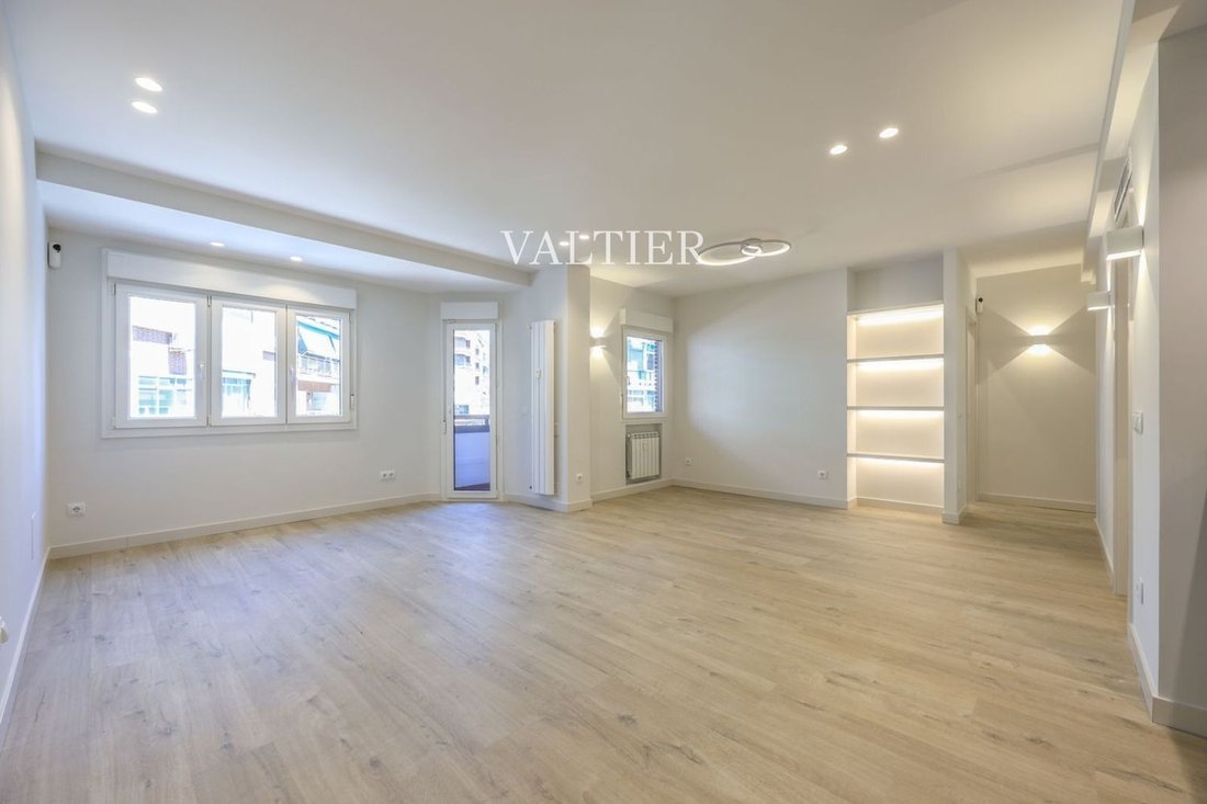 Apartment in Chamartín, Madrid, Spain 2 - 18359947