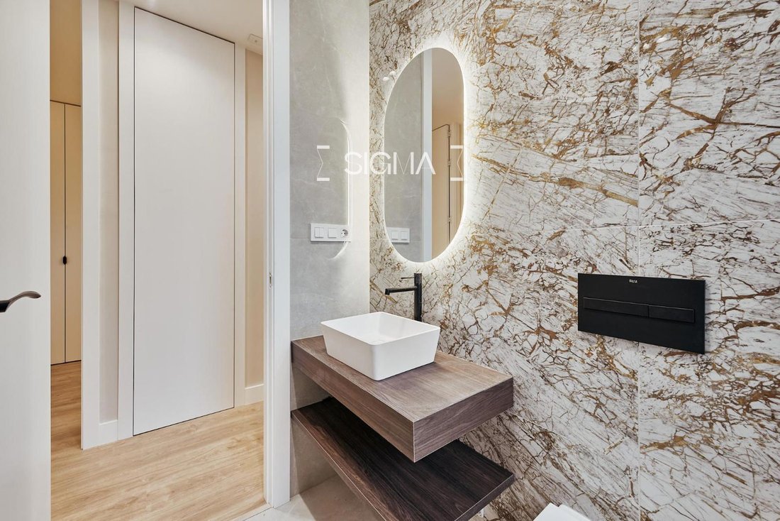 Apartment in Barrio Salamanca, Madrid, Spain 2 - 18358849