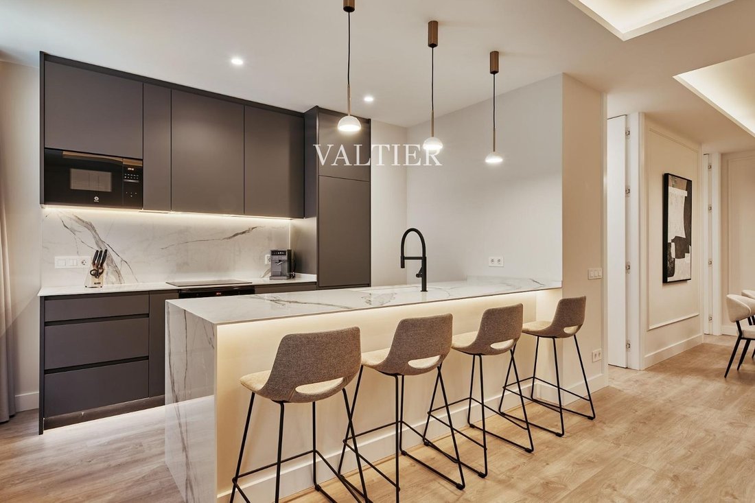 Apartment in Retiro, Madrid, Spain 4 - 18360012