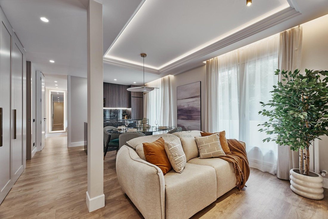 Apartment in Barrio Salamanca, Madrid, Spain 2 - 18359638