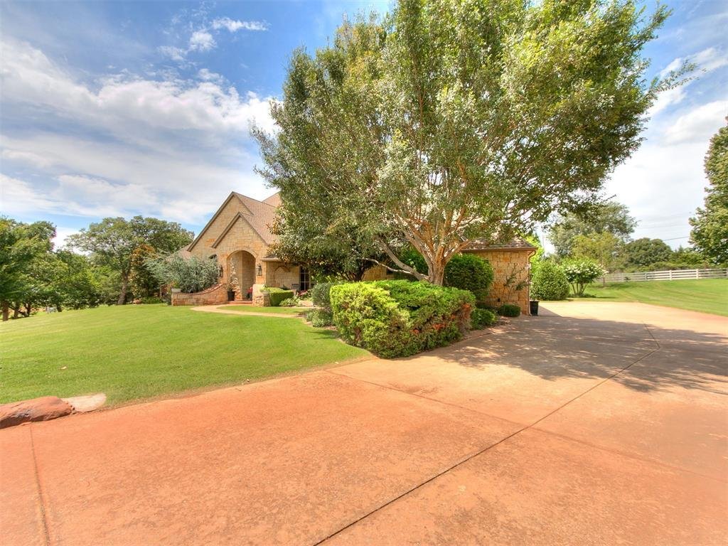 House in Edmond, Oklahoma, United States 4 - 18358030