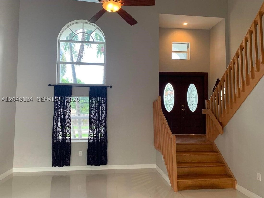 House in Miami, Florida, United States 3 - 18356817