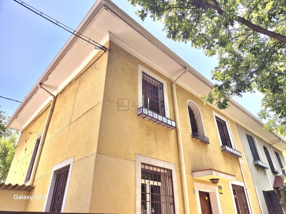 Chalet in Barrio Salamanca, Madrid, Spain 3 - 18357200