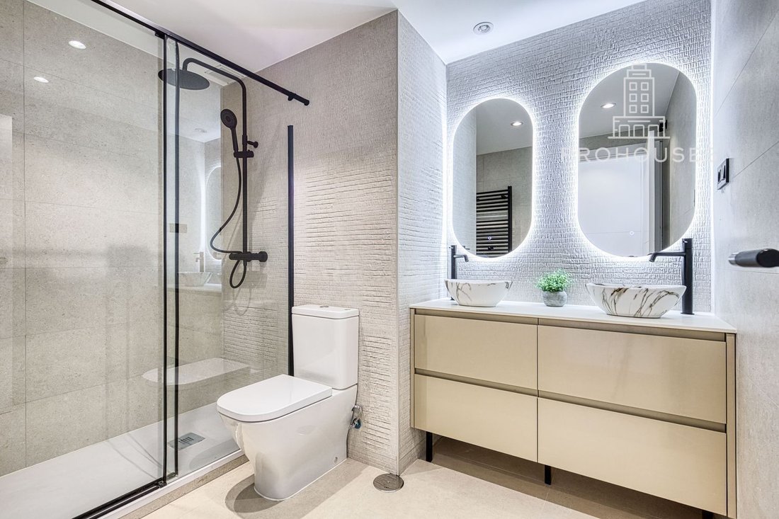 Apartment in Chamartín, Madrid, Spain 4 - 18357907