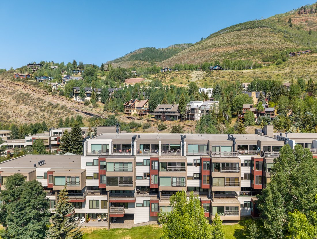 Condo in Vail, Colorado, United States 1 - 18359130