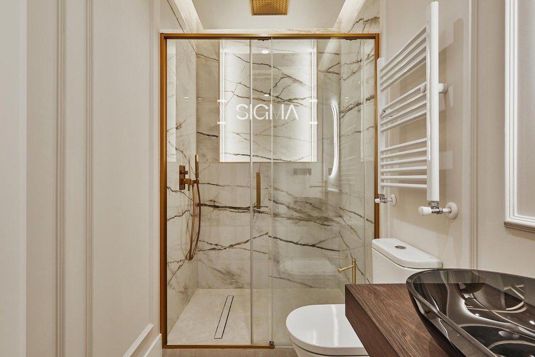 Apartment in Centro, Madrid, Spain 5 - 18359264