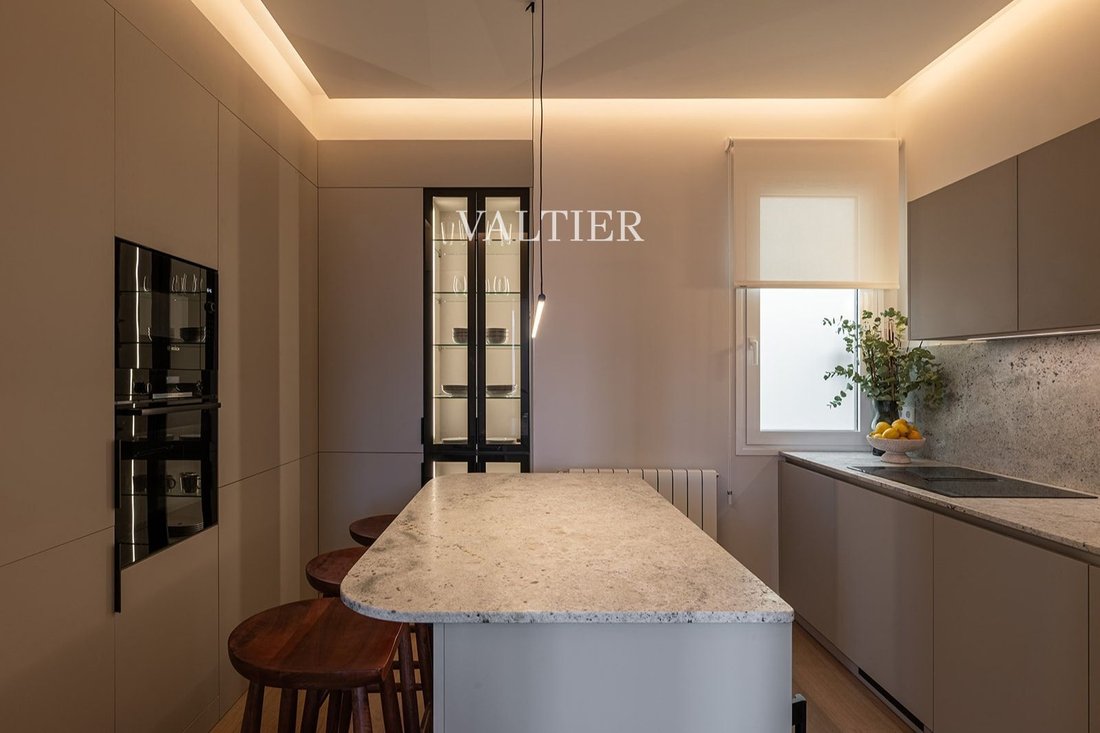 Apartment in Chamberi, Madrid, Spain 4 - 18359826