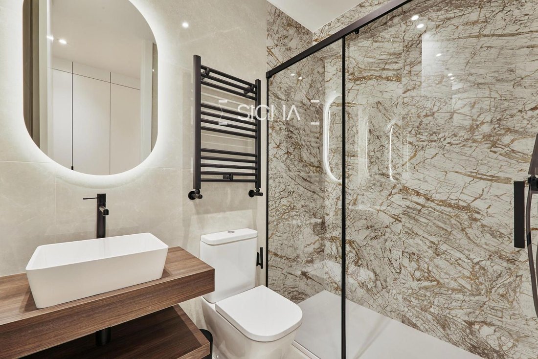 Apartment in Barrio Salamanca, Madrid, Spain 3 - 18359580