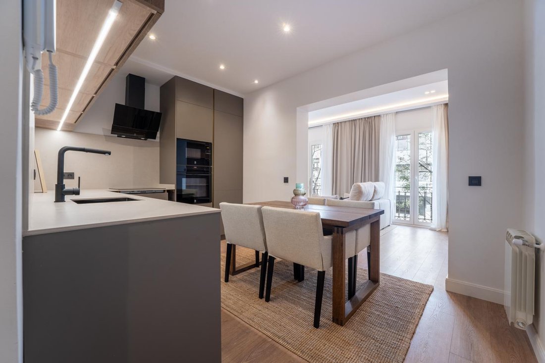 Apartment in Barrio Salamanca, Madrid, Spain 4 - 18357522