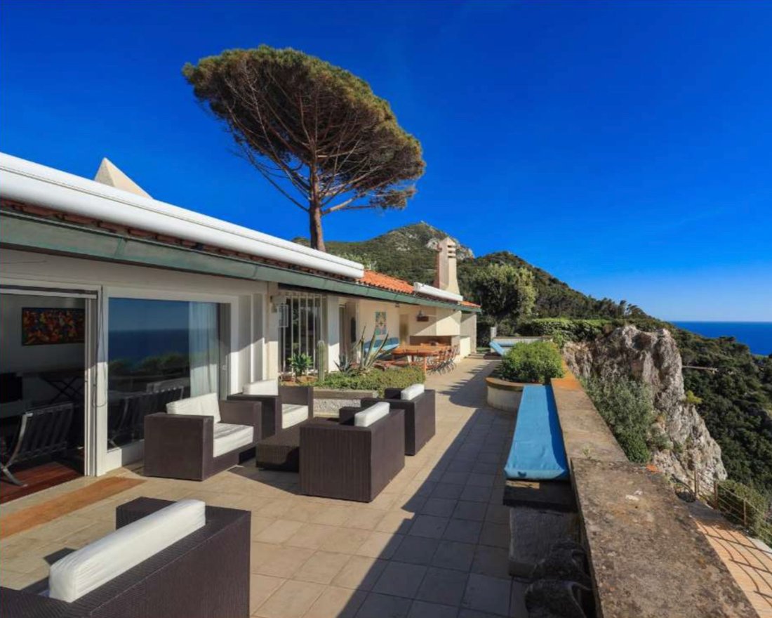 Villa in Italy 4 - 18357363