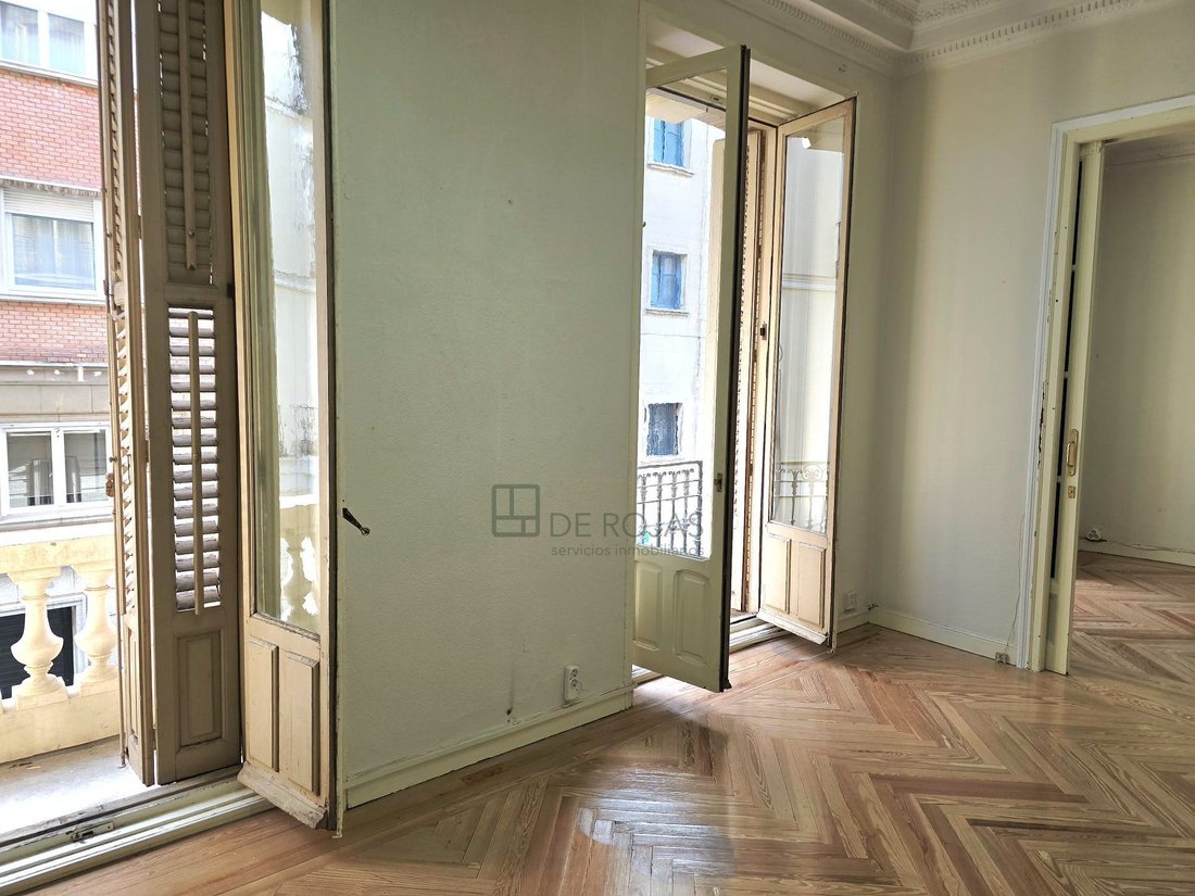 Apartment in Chamberi, Madrid, Spain 4 - 18359692