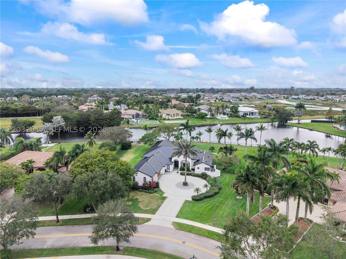 House in Davie, Florida, United States 5 - 18356819