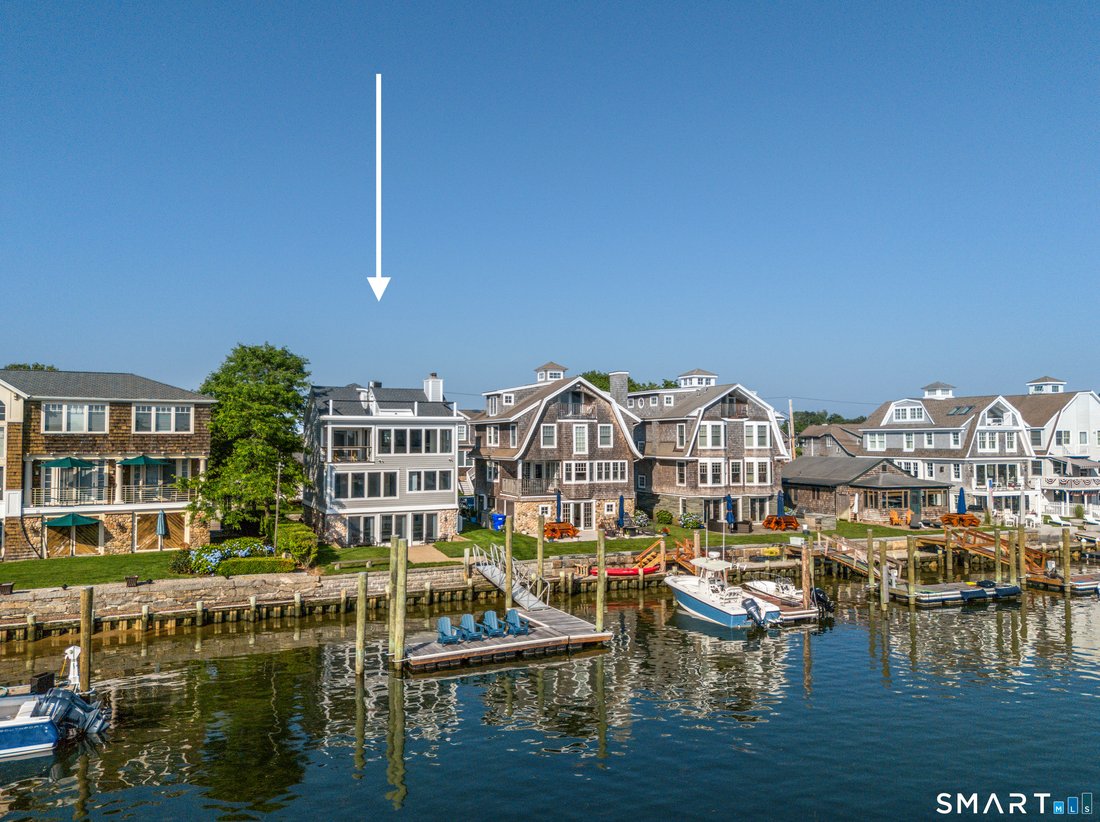 House in Groton, Connecticut, United States 3 - 18359192