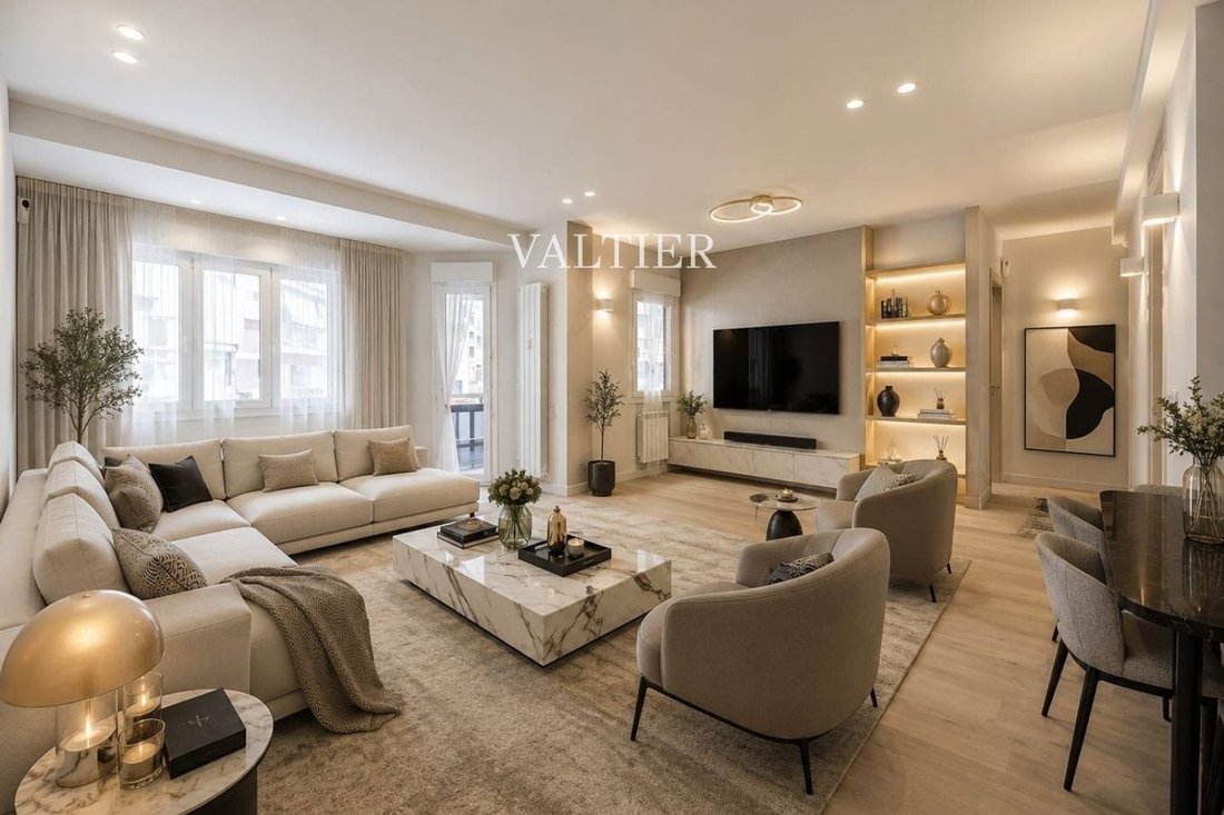 Apartment in Chamartín, Madrid, Spain 1 - 18359947