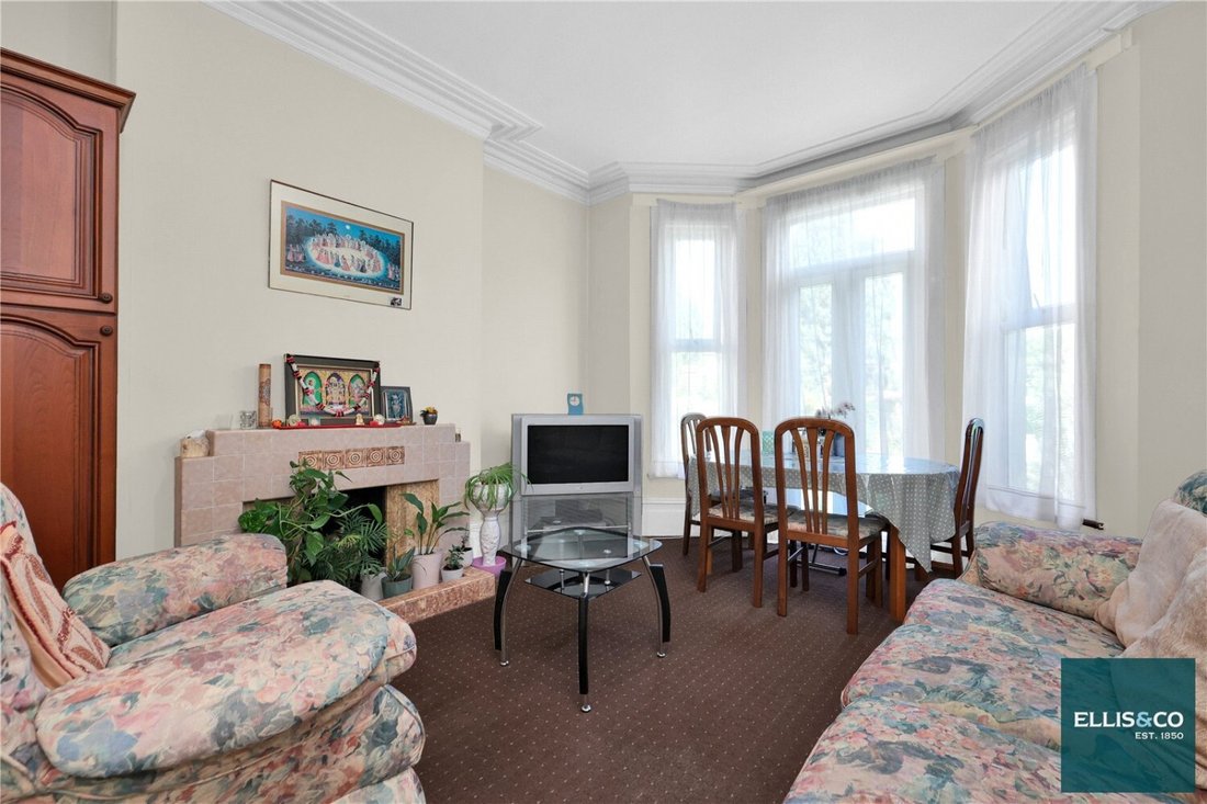 House in Finchley, Barnet, England 2 - 18356947