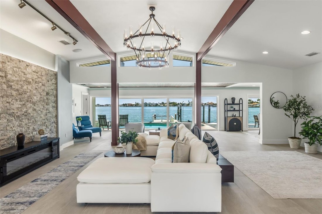 House in Largo, Florida, United States 2 - 18356974
