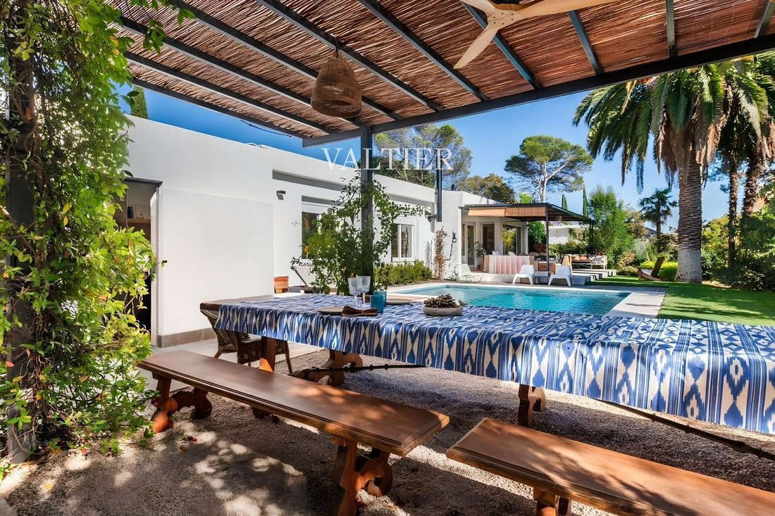 Chalet in Somosaguas, Pozuelo de Alarcon, Comunidad de Madrid 2 - 18357366