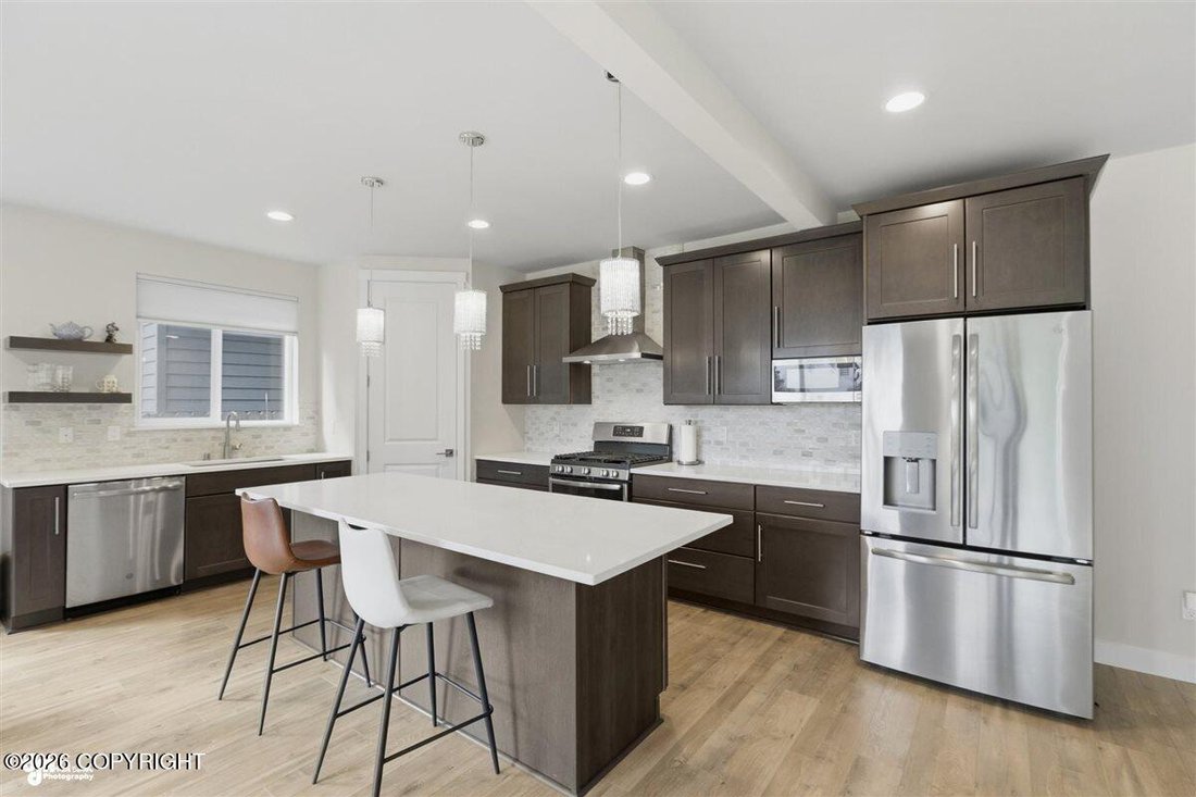Condo in Anchorage, Alaska, United States 1 - 18356776
