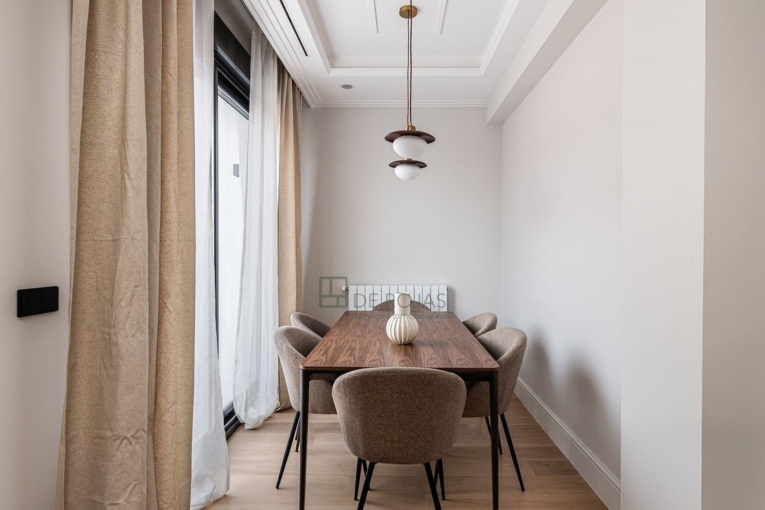 Penthouse in Chamberi, Madrid, Spain 3 - 18357443