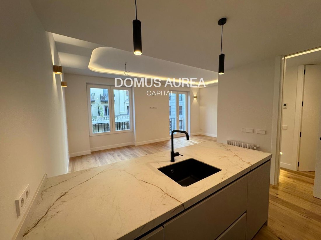 Apartment in Chamberi, Madrid, Spain 4 - 18360064