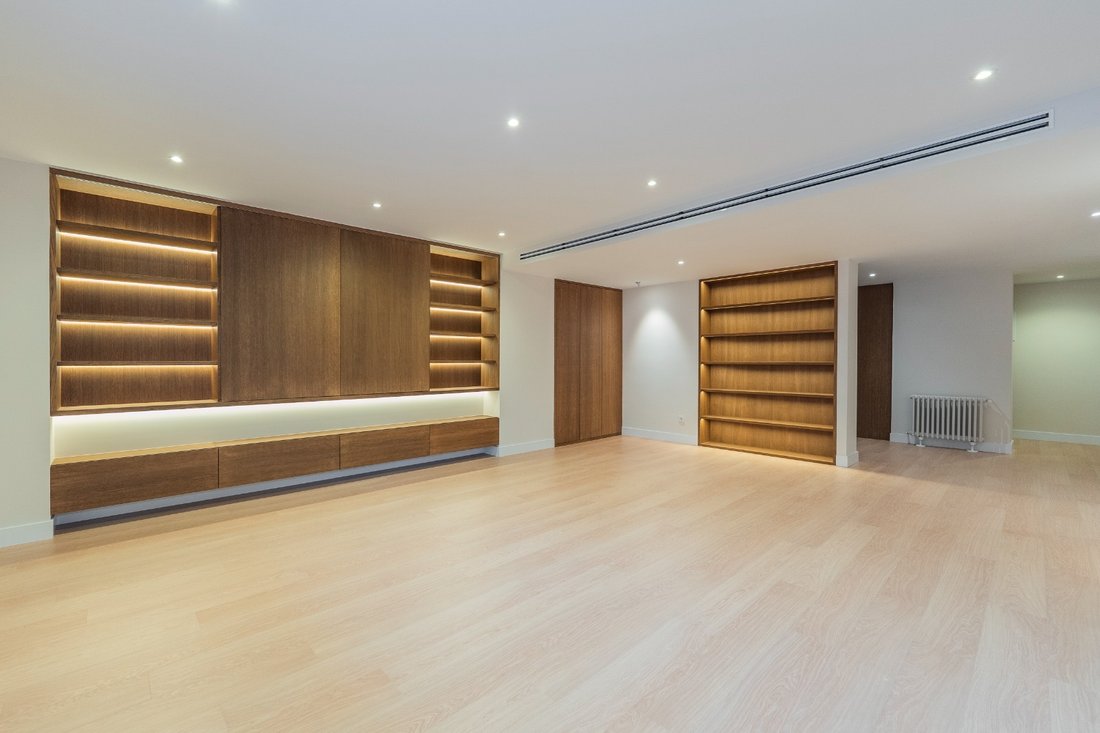 Apartment in Chamberi, Madrid, Spain 2 - 18358812