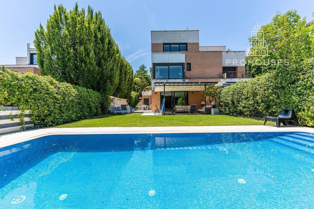 Chalet in Moncloa-Aravaca, Madrid, Spain 4 - 18357111