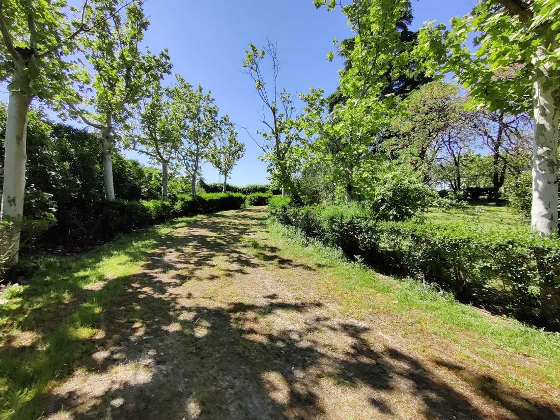 Land in Moncloa-Aravaca, Madrid, Spain 1 - 18357155