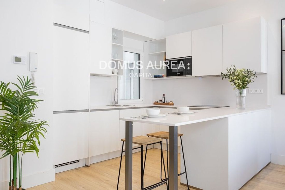 Apartment in Chamberi, Madrid, Spain 4 - 18358792