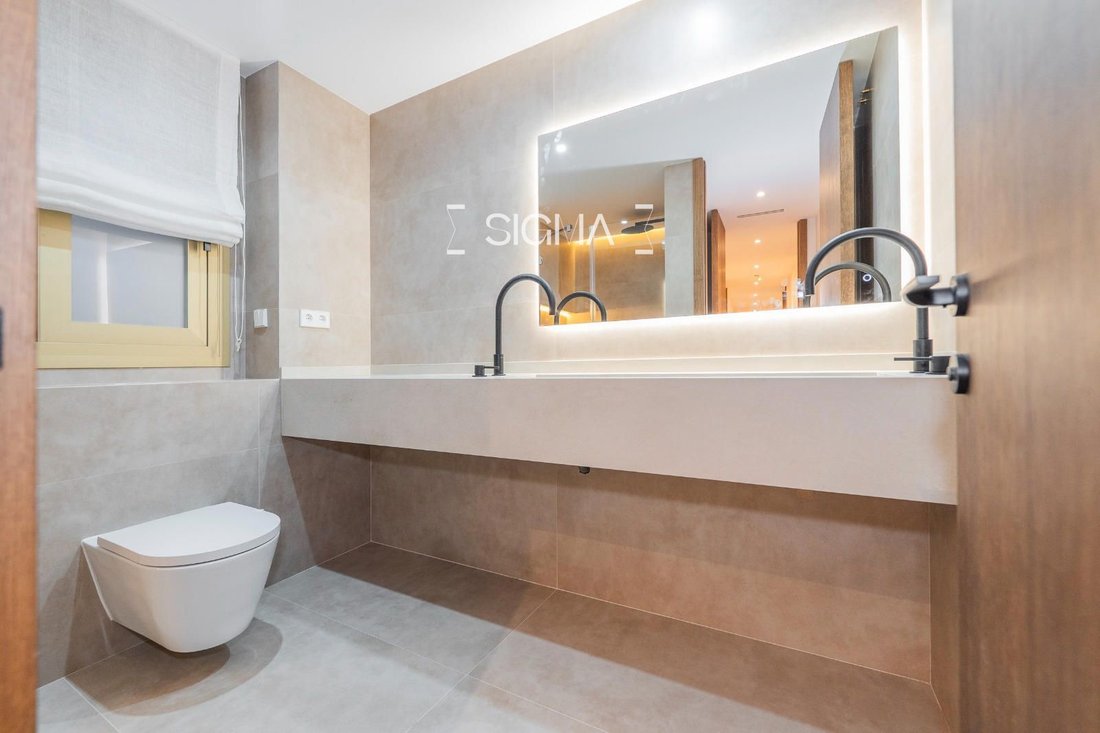 Apartment in Chamberi, Madrid, Spain 1 - 18358068